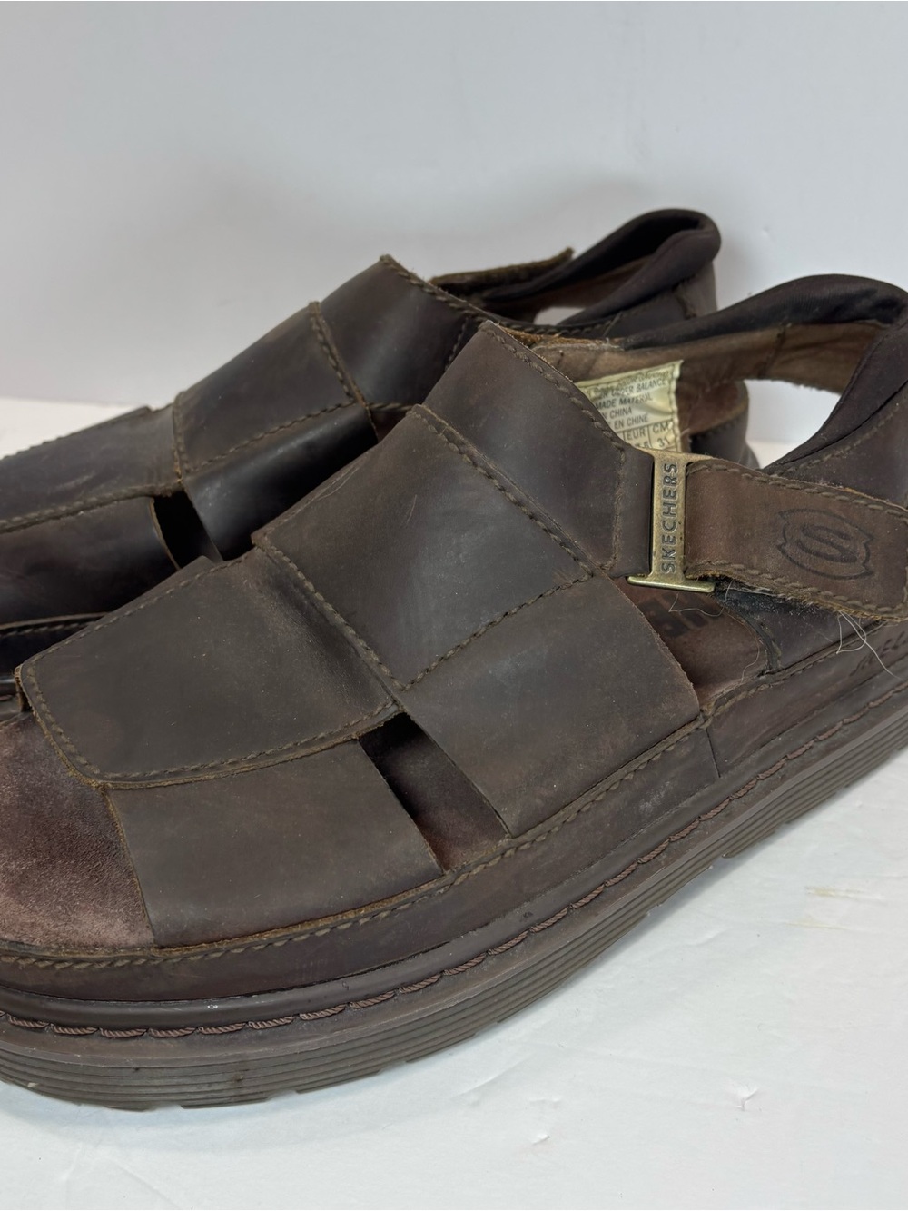 Vintage Skechers Mens Y2K Brown Leather Fisherman Jammers Chunky Sandals Size 13
